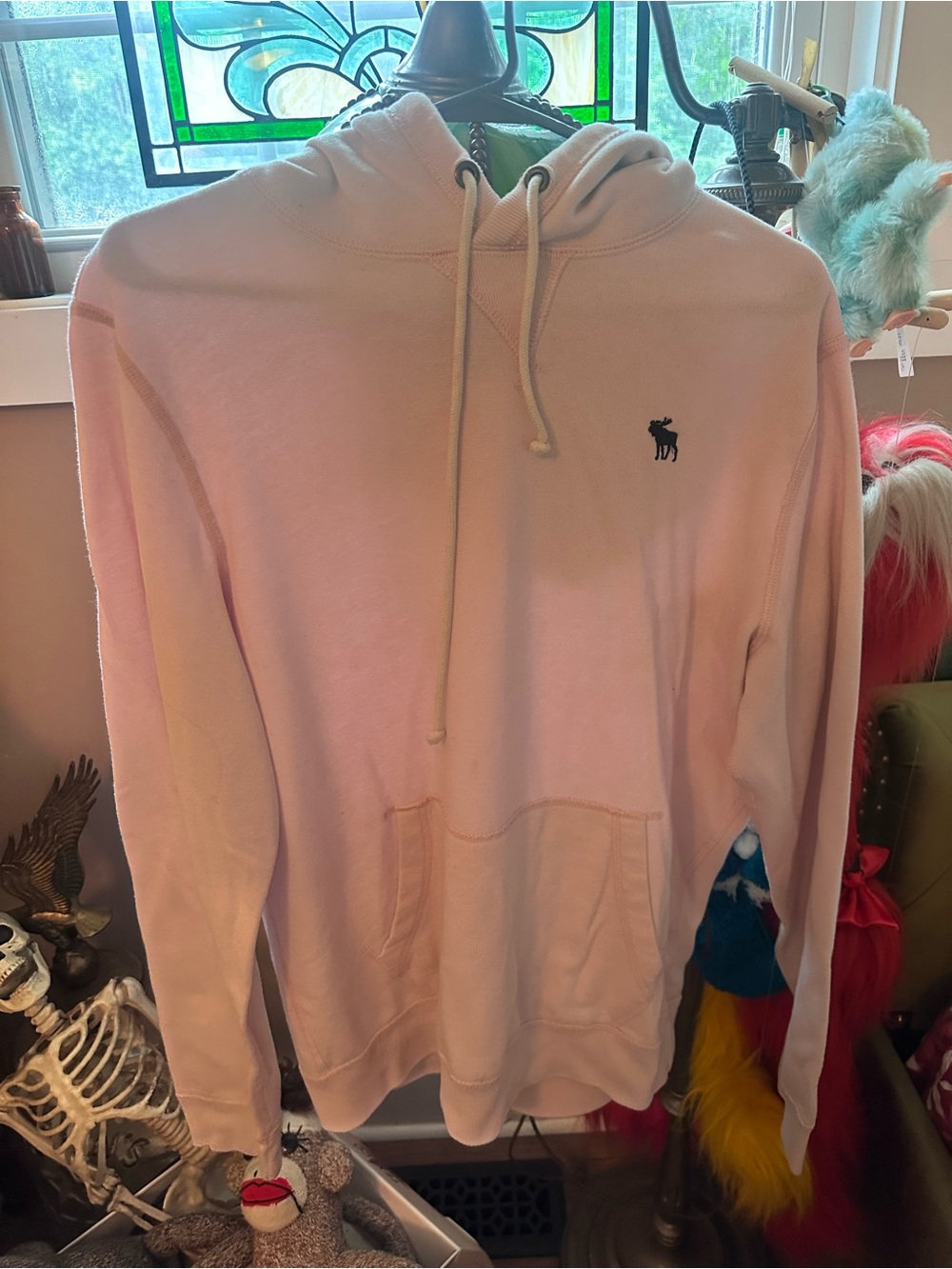 Vintage Men's Pink Hoodie Sweatshirt with Logo Embroidery